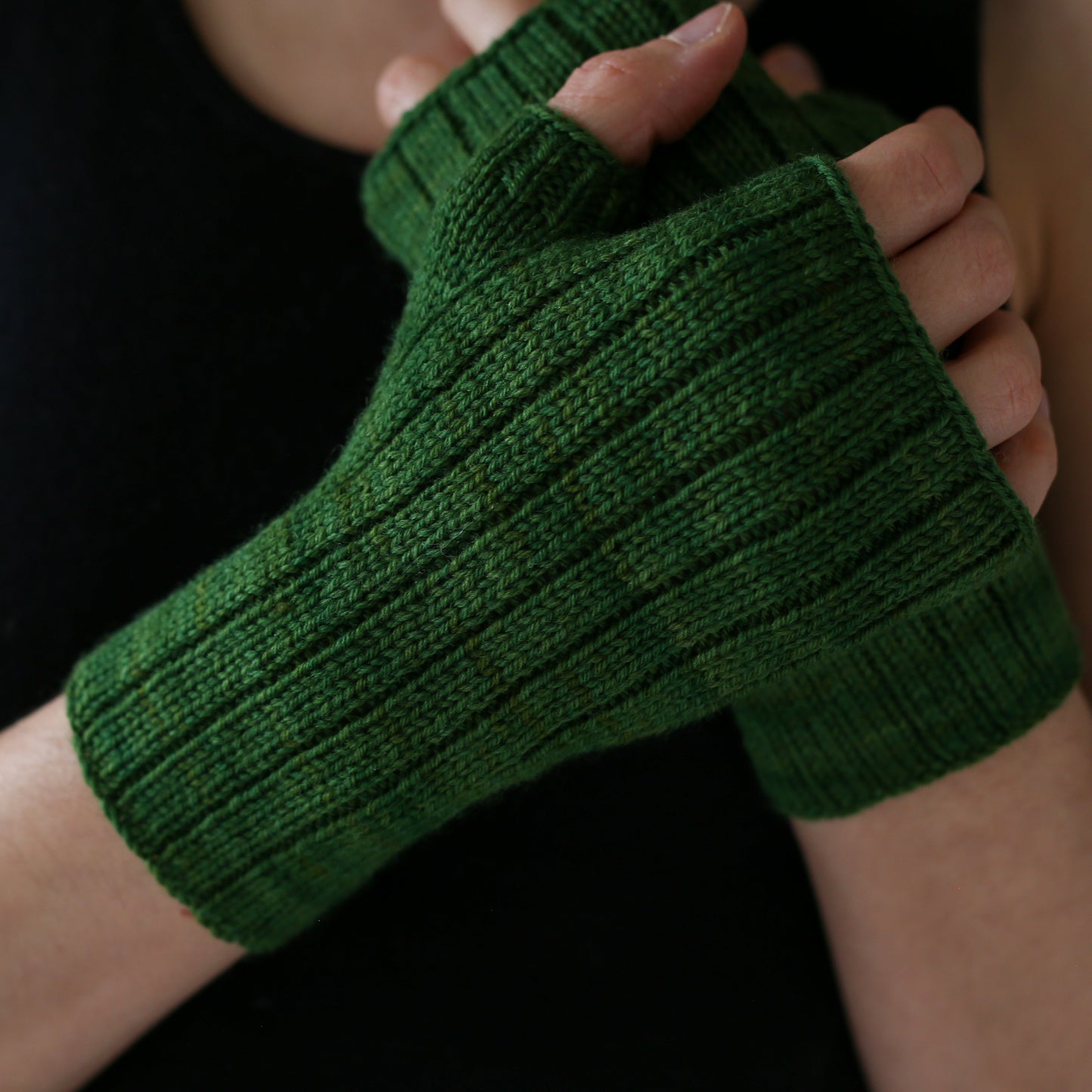 Pilea mitts